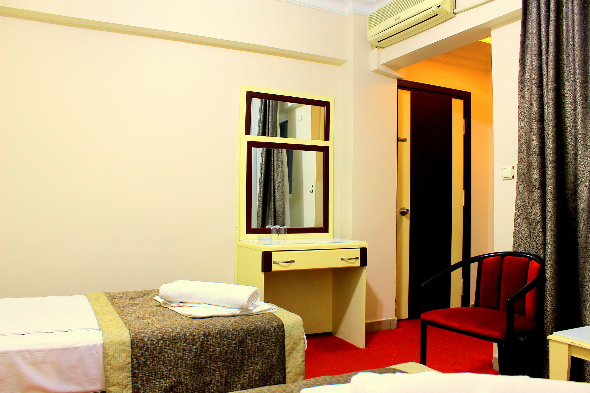 Dempa Hotel Istambul Exterior foto